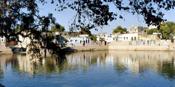 Śrī Rādhākuṇḍāṣṭakam